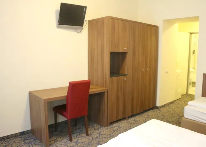 Otel Carina