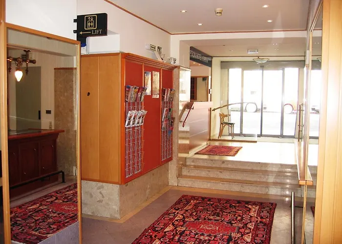 Carina Otel 3*
